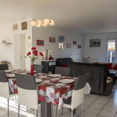 Maison Familiale Pour 6 Avec Jardin