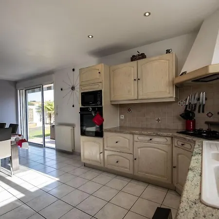 Maison Familiale Pour 6 Avec Jardin *